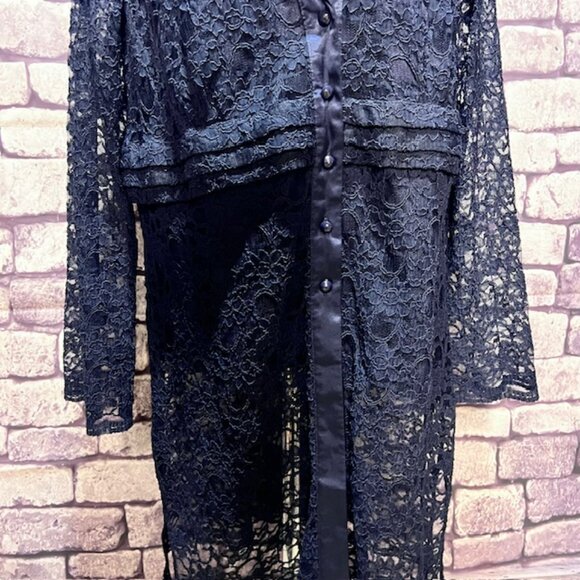 Susan Graver Blue Lace Jacket W/ Solid Tank Size 2X - Picture 3 of 12